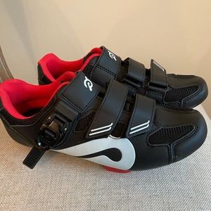 Peloton Cycling Shoes 39
